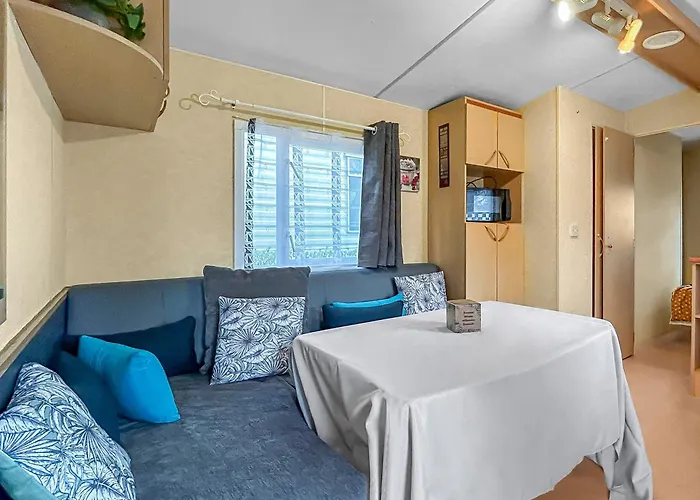 Pause Dordogne Ambiance Cozy A *